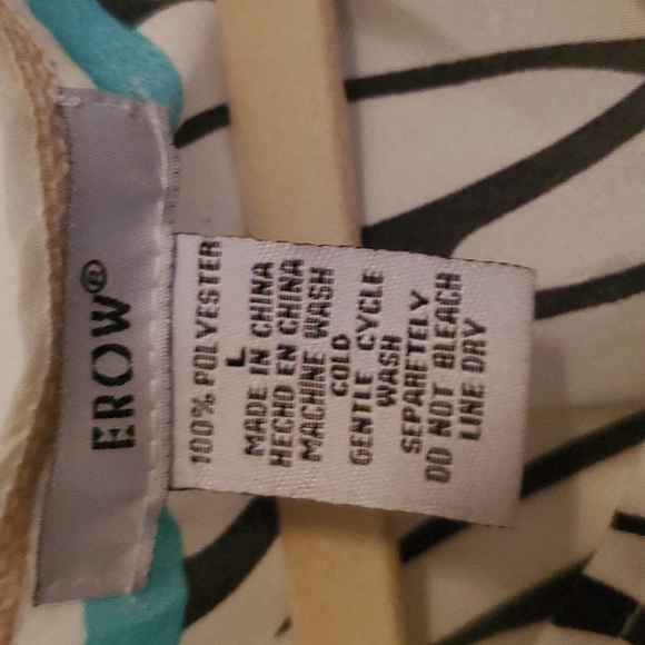 Dress - Picture 3 of 3